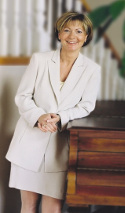 Nina Campbell